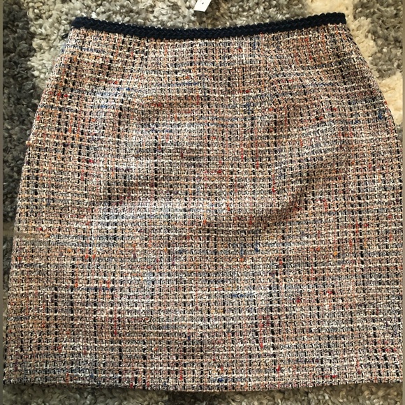 NWT LOFT Multi color tweed skirt size 0 - Picture 3 of 5